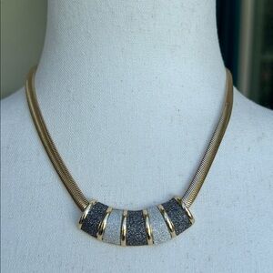 Monet necklace - NWOT